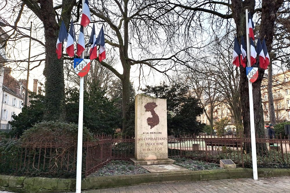 Monument Eerste Indochinese Oorlog Troyes #1