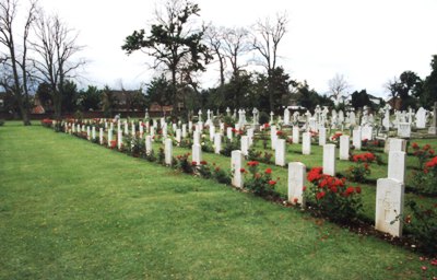 Commonwealth War Graves Haslar Royal Naval Cemetery #1