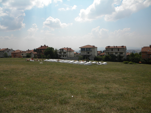 Monument Kosovo-oorlog en Martelarenbegraafplaats #2