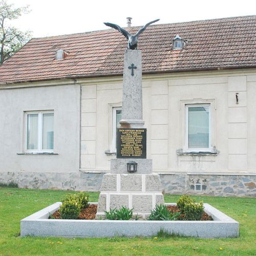 Oorlogsmonument Wolfsbrunn #1