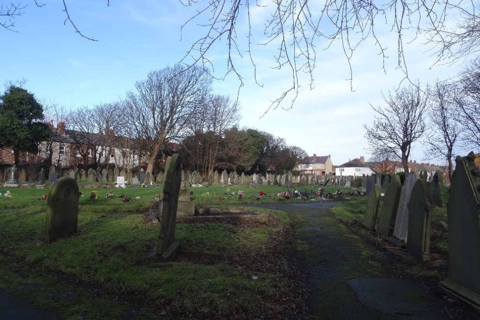 Oorlogsgraven van het Gemenebest Holy Trinity Churchyard #1