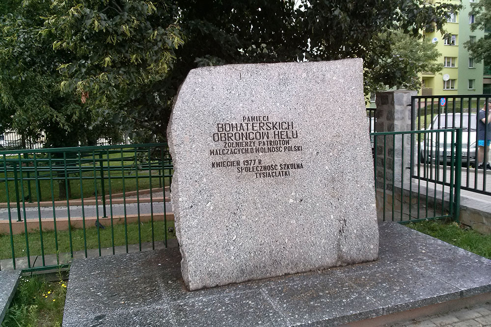 Monument Verdedigers van Hel 1939 #1