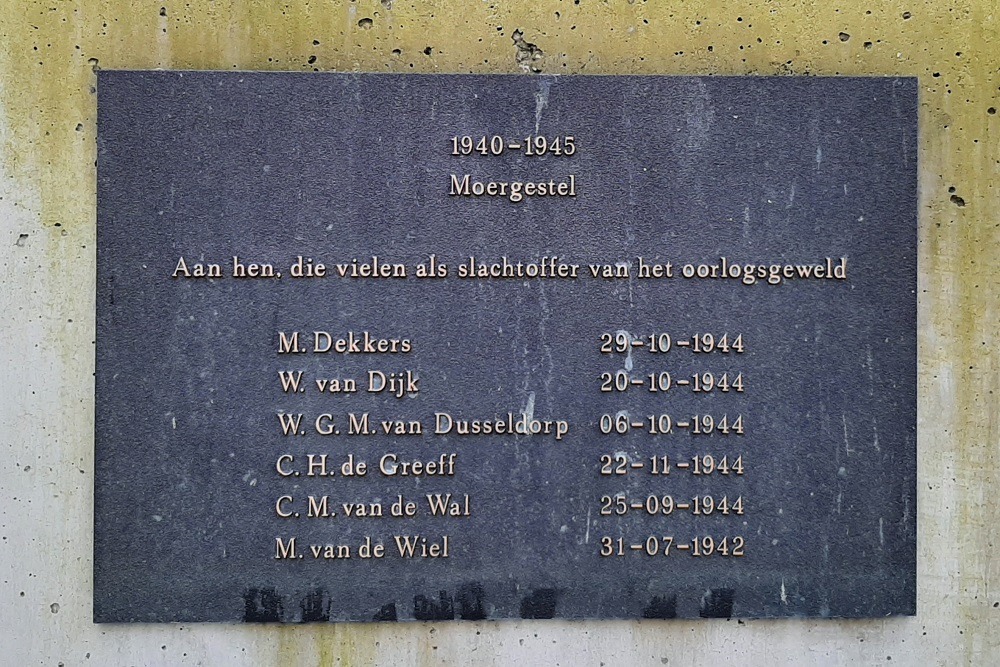 Oorlogsmonument Gevleugelde Vrijheid Oisterwijk #3