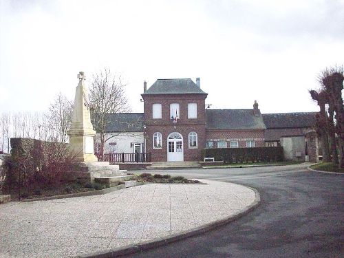 Oorlogsmonument Fresne-le-Plan