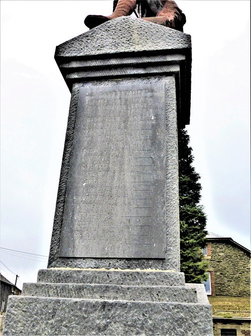 War Memorial Houdremont #3