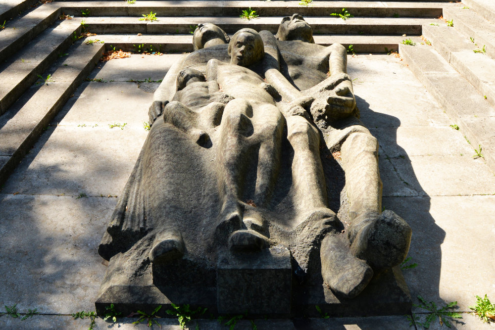 Massagraf Bombardement Würzburg #2