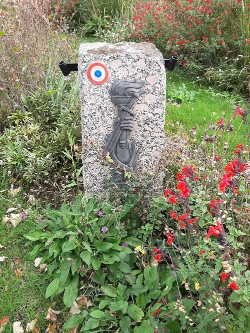 War Memorial Vichy #2