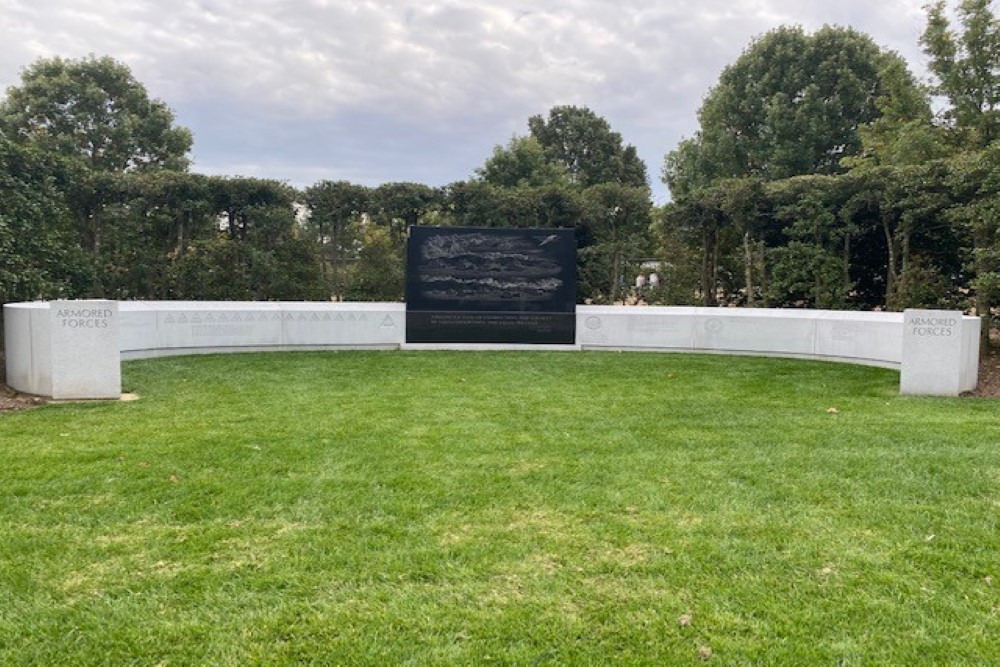 Monument Armored Forces Arlington