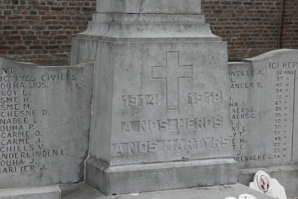 Belgian War Graves Lorette cemetery Vis #4