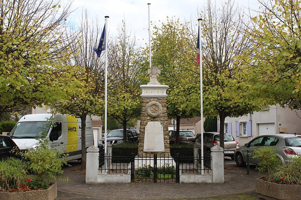 War Memorial Chanteloup-en-Brie #1