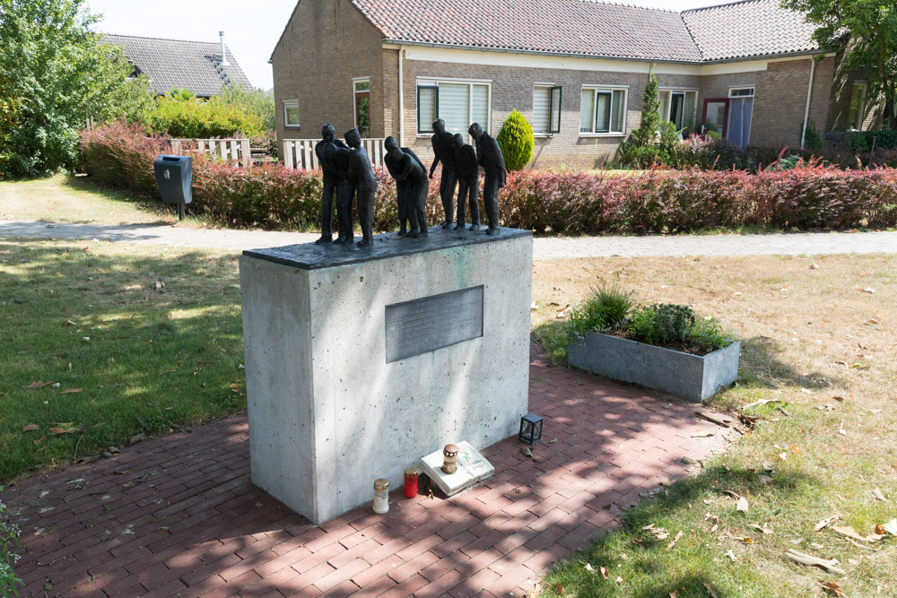 Monument Hulp aan Gevangenen