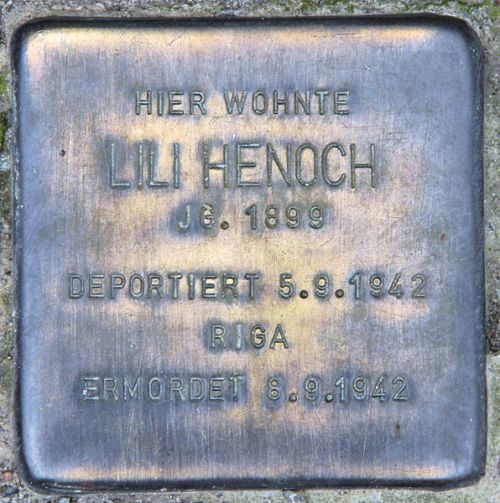 Stolpersteine Treuchtlinger Strae 5 #1