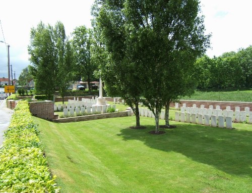 Commonwealth War Cemetery Fricourt #1