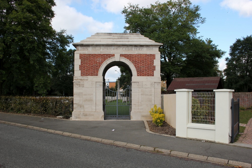 Commonwealth War Cemetery St. Patrick's