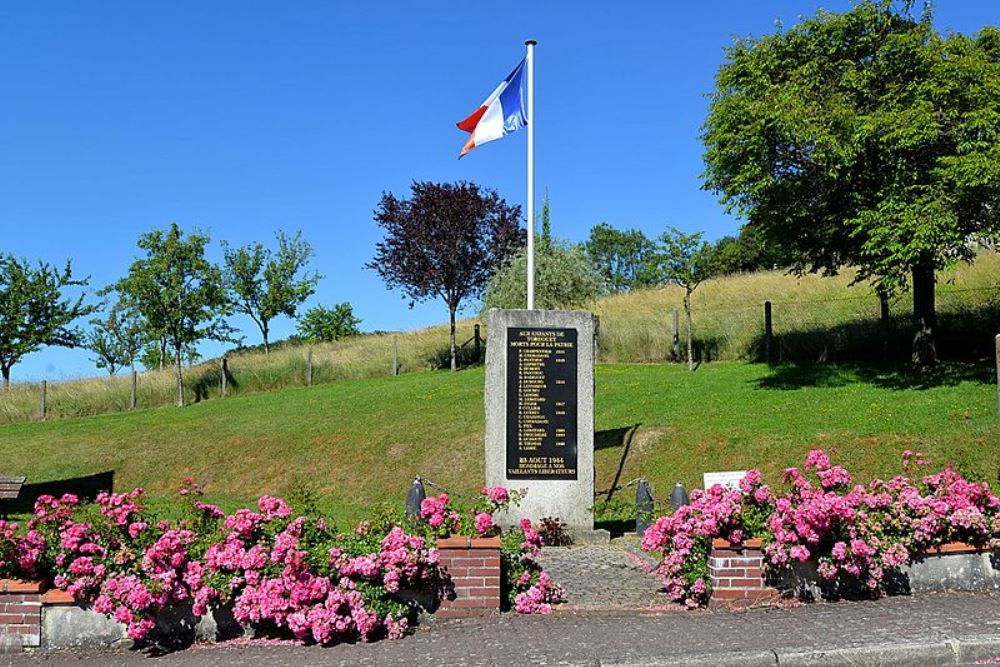 War Memorial Tordouet #1