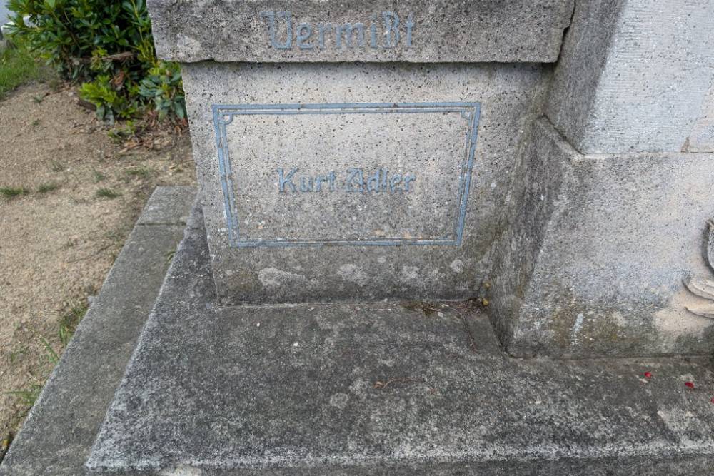 Oorlogsmonument Landwüst #3