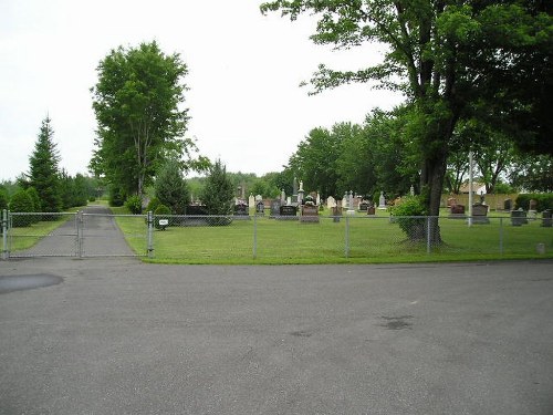 Commonwealth War Grave Saint-Roch-de-Richelieu Parish Cemetery #1