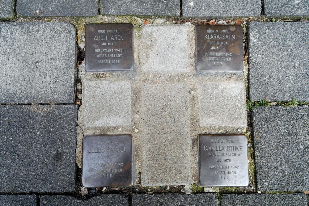 Stumbling stones Rommersdorfe Straße 22 #1
