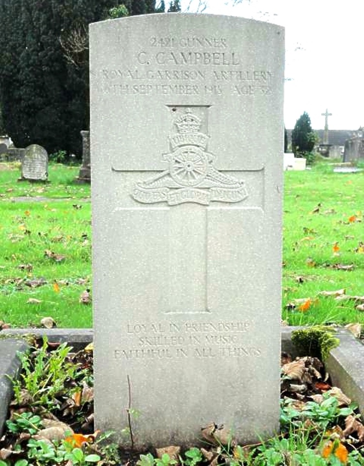 Commonwealth War Grave St. John Churchyard