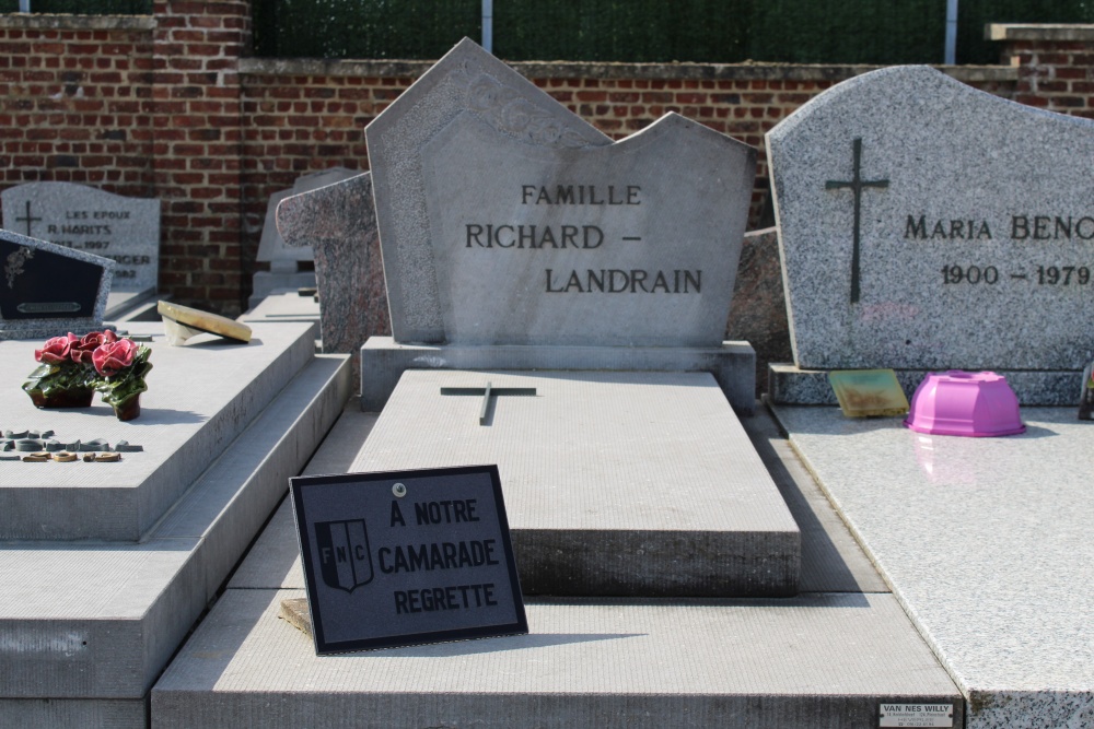 Belgian Graves Veterans Mont-Saint-Andr #3