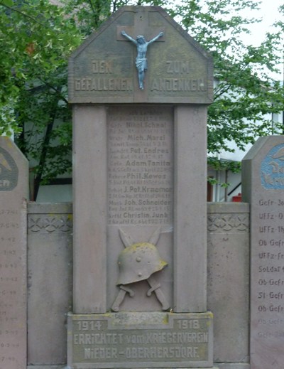 Oorlogsmonument Hersdorf #4