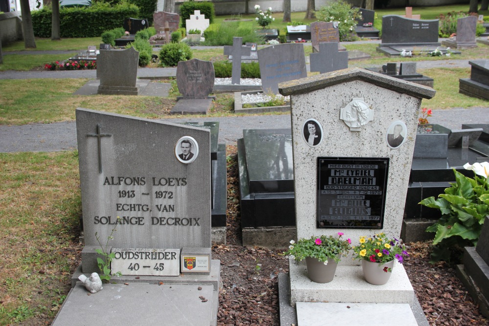 Belgian Graves Veterans Oostkerke #3