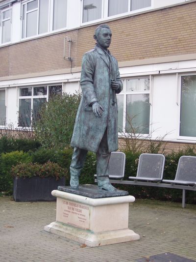 Statue Piet van de Velde #3