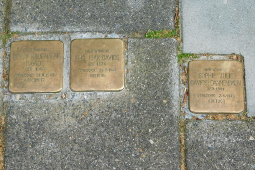 Stolpersteine Hoofdstraat (nu Ambyerstraat-Zuid 36)