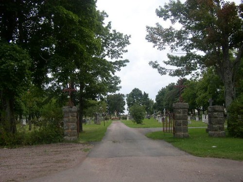 Oorlogsgraven van het Gemenebest St. Joseph Cemetery