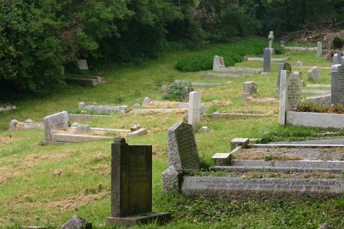 Commonwealth War Grave St Edward Churchyard #1