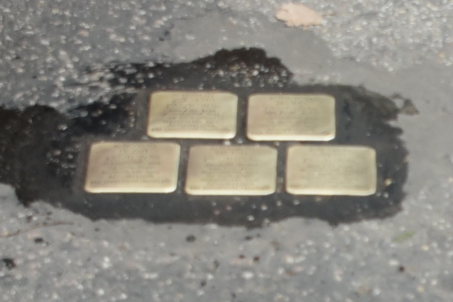 Stolpersteine Komenskho 269/3