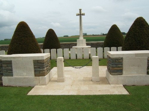 Commonwealth War Cemetery Rosieres #1