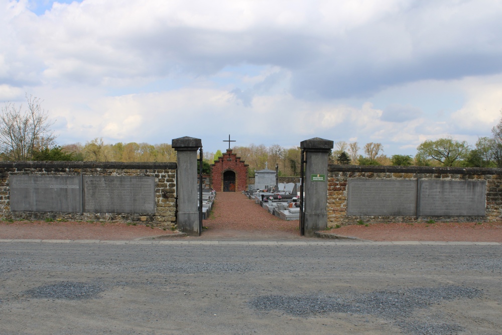 Commemorative Plates Cemetery Grandglise