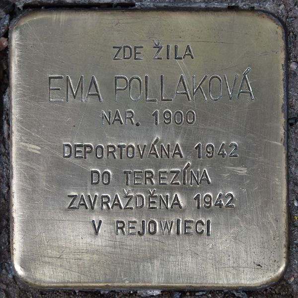 Stolpersteine Dvořčkova 66 #3