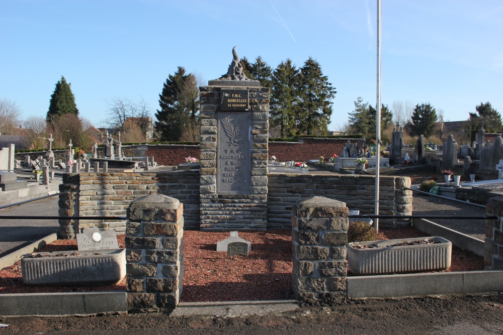 Oorlogsmonument Begraafplaats Boncelles	 #1