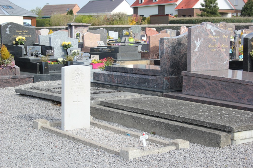 Commonwealth War Grave Baincthun (La Capelle) #2