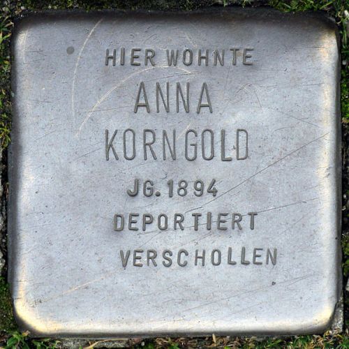 Stumbling Stone Straße der Pariser Kommune 40 #1