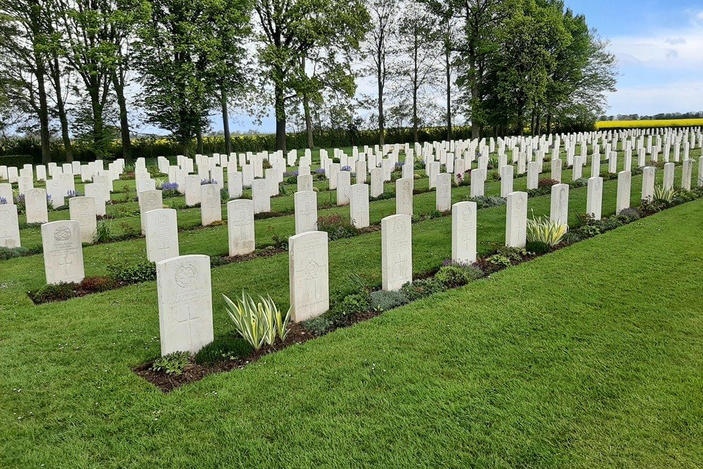 Commonwealth War Cemetery Fontenay-le-Pesnel #2