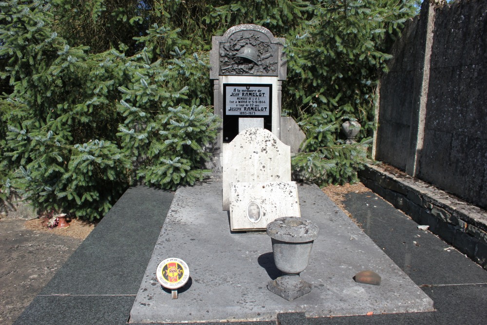 Belgian War Graves On #4