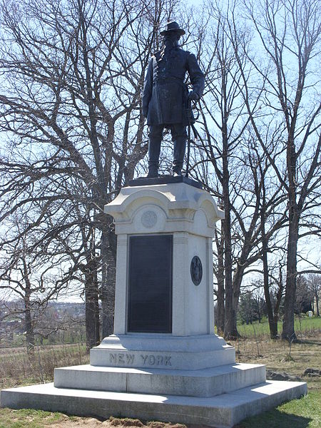 Monument Brigadier-General John C. Robinson #1