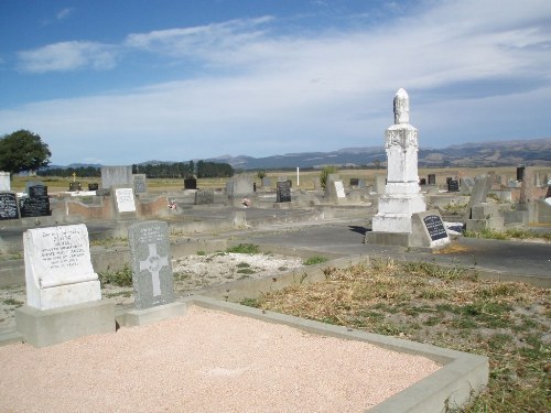 Commonwealth War Grave Maheno Cemetery #1