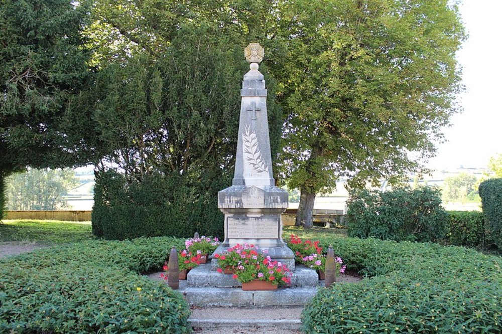 War Memorial Saint-Didier-en-Brionnais