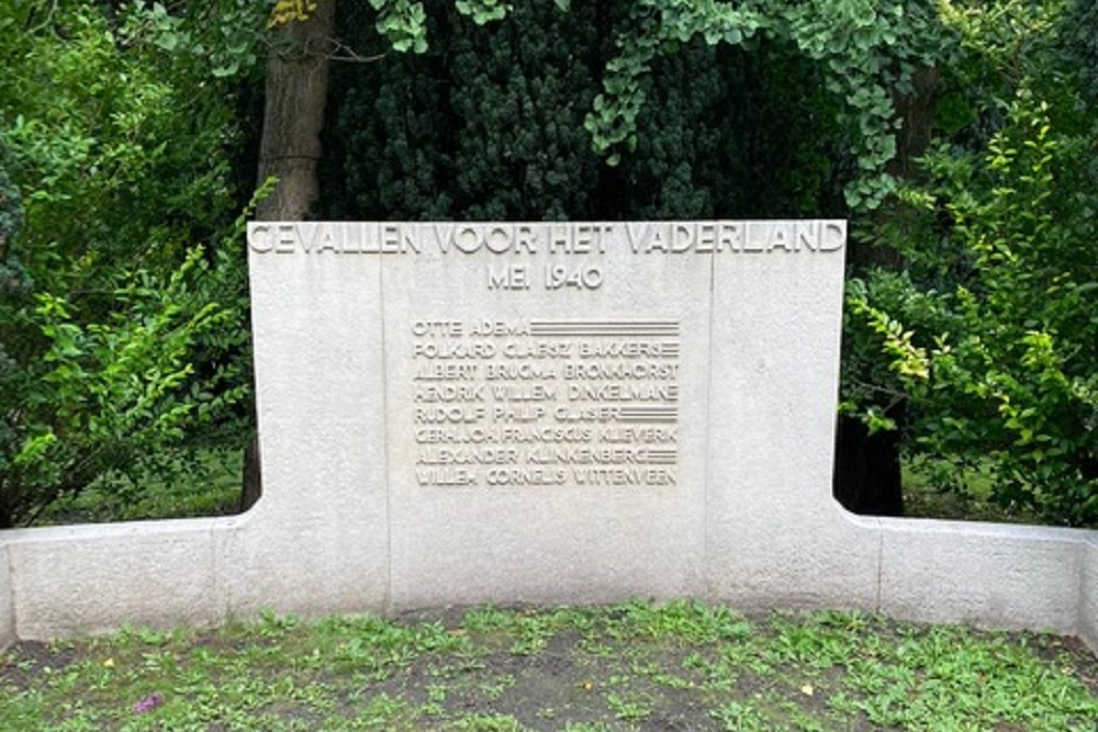 Dutch War Graves New Eastern Cemetery Amsterdam