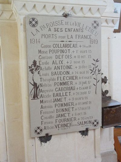 Oorlogsmonument Kerk La Villedieu