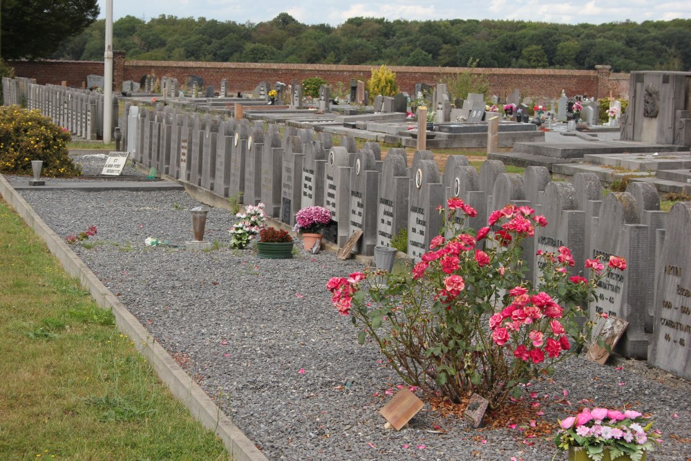 Belgian Graves Veterans Court-Saint-Etienne #1