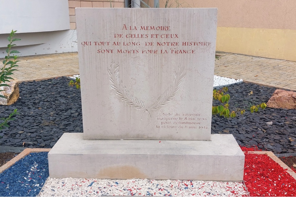 War Memorial Sain-Bel #2