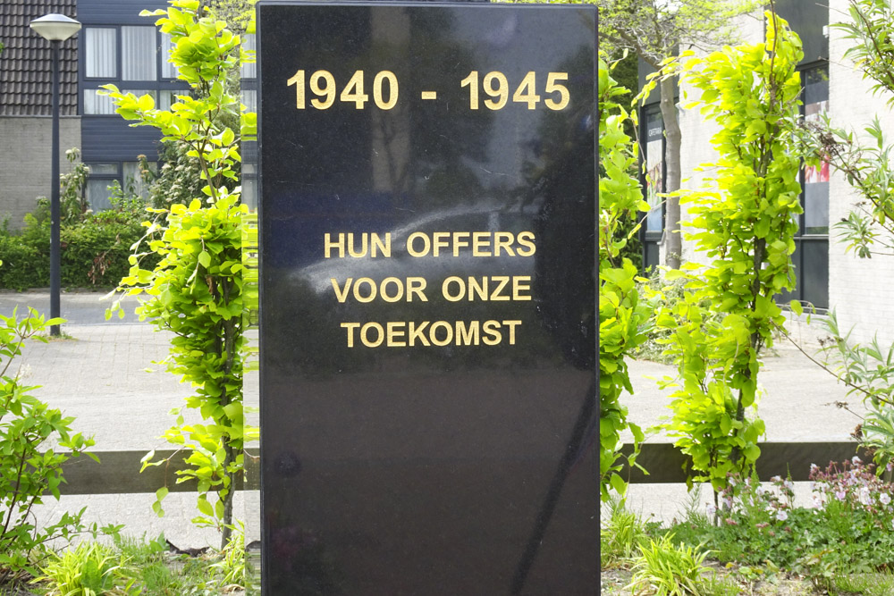 Oorlogsmonument Grootebroek #2