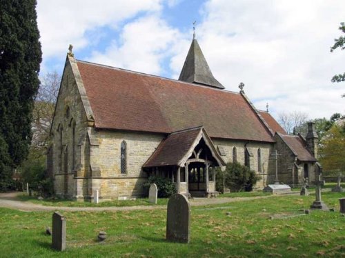 Commonwealth War Graves Holy Trinity Churchyard #1