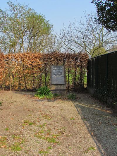 Monument Sergeant Segers Emelgem #4