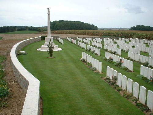 Commonwealth War Cemetery Premont #1